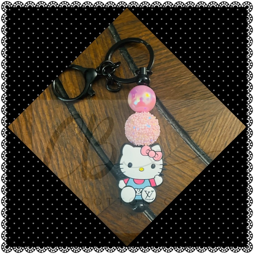 NWT Inspired Kitty Beadable Keychain